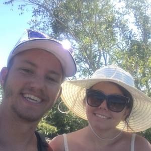 Meet your Posher, Dustin